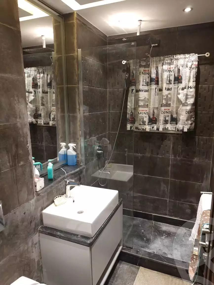 https://aqarmap.com.eg/en/listing/5892842-for-rent-cairo-new-cairo-compounds-hyde-park-centre-ville-hyde-park