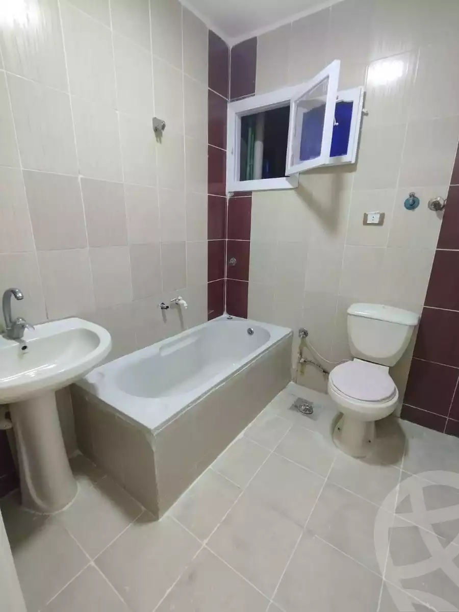 https://aqarmap.com.eg/en/listing/5893353-for-sale-alexandria-l-jmy-shataa-el-nakheel-no-6-st