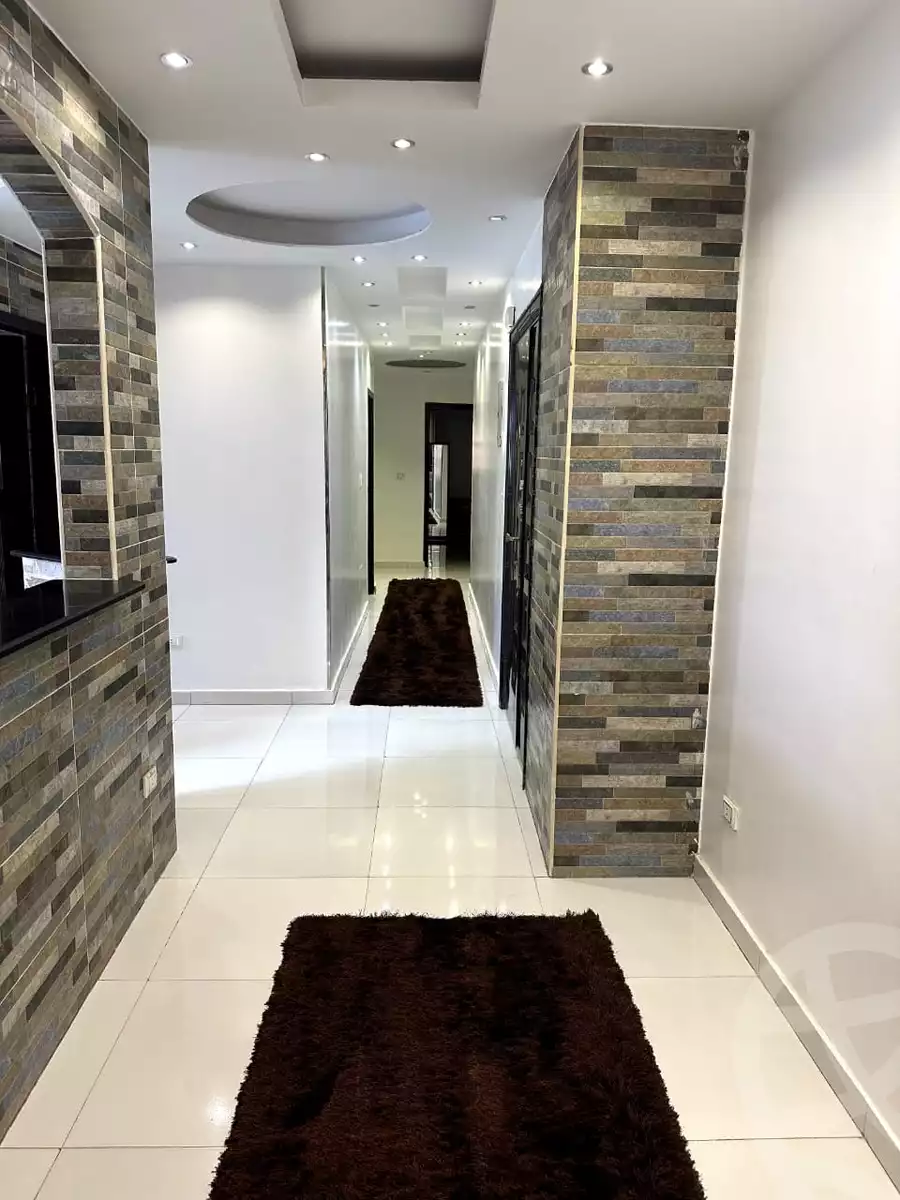 https://aqarmap.com.eg/en/listing/5895175-for-rent-cairo-el-mohandesen-shr-lsr