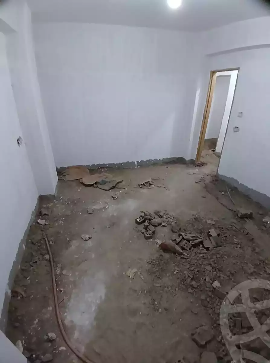 https://aqarmap.com.eg/en/listing/5895337-for-sale-qalyubia-shubra-el-khaima-shubra-el-khaima-city-ismailia-canal-st