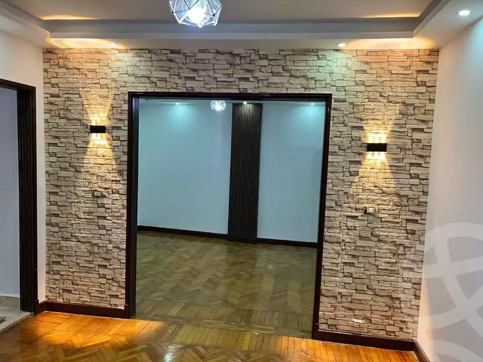 https://aqarmap.com.eg/ar/listing/5895379-for-sale-alexandria-bolekly-abou-quer-st