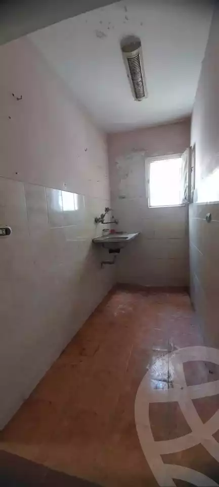 https://aqarmap.com.eg/en/listing/5895654-for-sale-alexandria-l-jmy-lbytsh-zayed-st