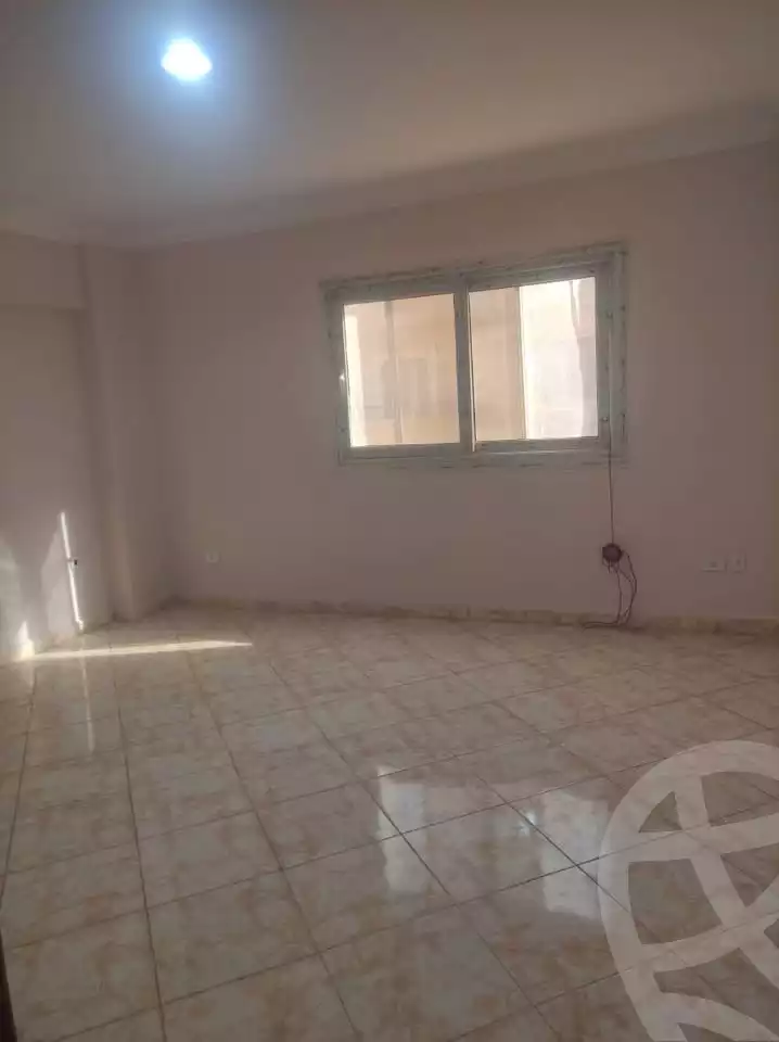 https://aqarmap.com.eg/en/listing/5896096-for-rent-cairo-mokattam-lhdb-l-ly