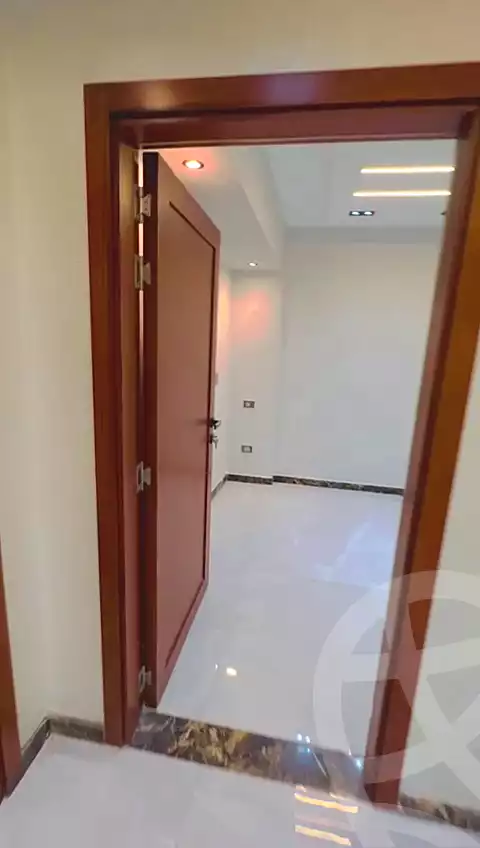 https://aqarmap.com.eg/en/listing/5896294-for-sale-cairo-el-mohandesen-lebnan-square