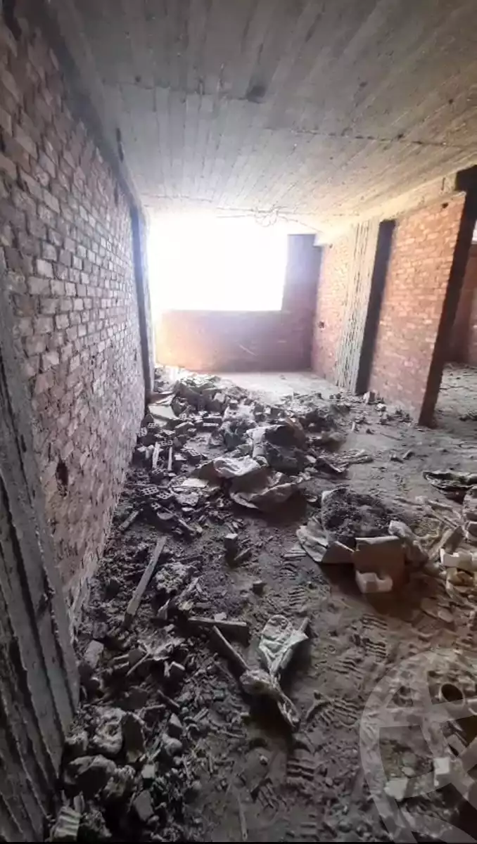 https://aqarmap.com.eg/en/listing/5902640-for-sale-cairo-helwan-kwrnysh-hlwn