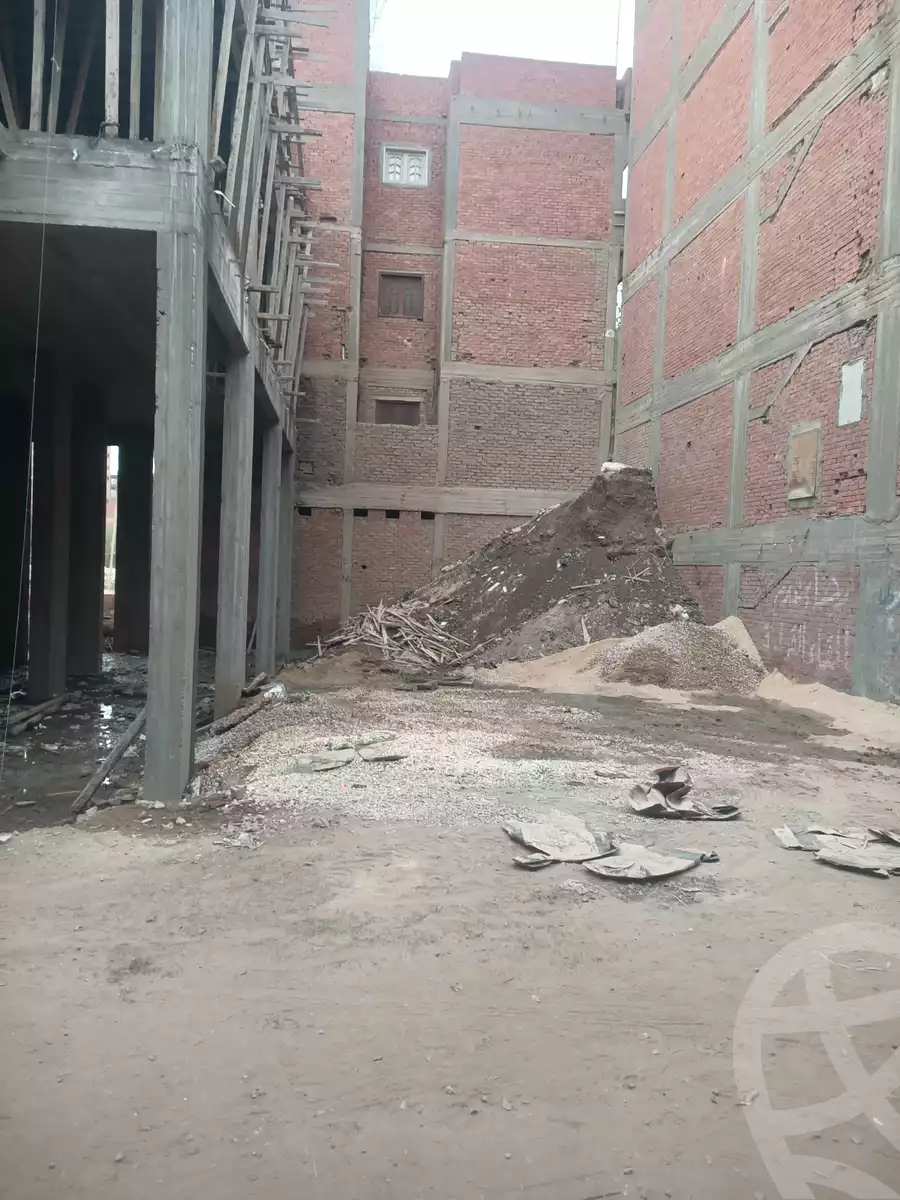 https://aqarmap.com.eg/ar/listing/5904238-for-sale-monufia-shibin-el-kom-shebeen-el-kom-city-paris-st