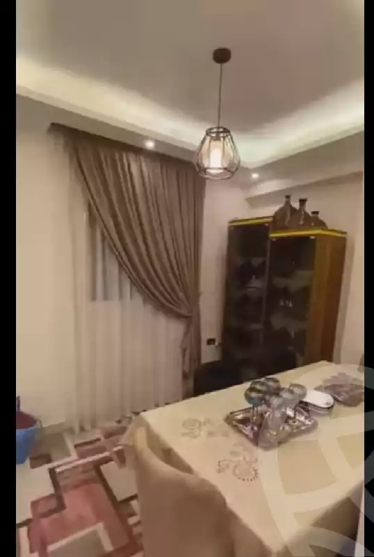 https://aqarmap.com.eg/en/listing/5904716-for-sale-cairo-helwan-hadayek-helwan-el-eshrein-st