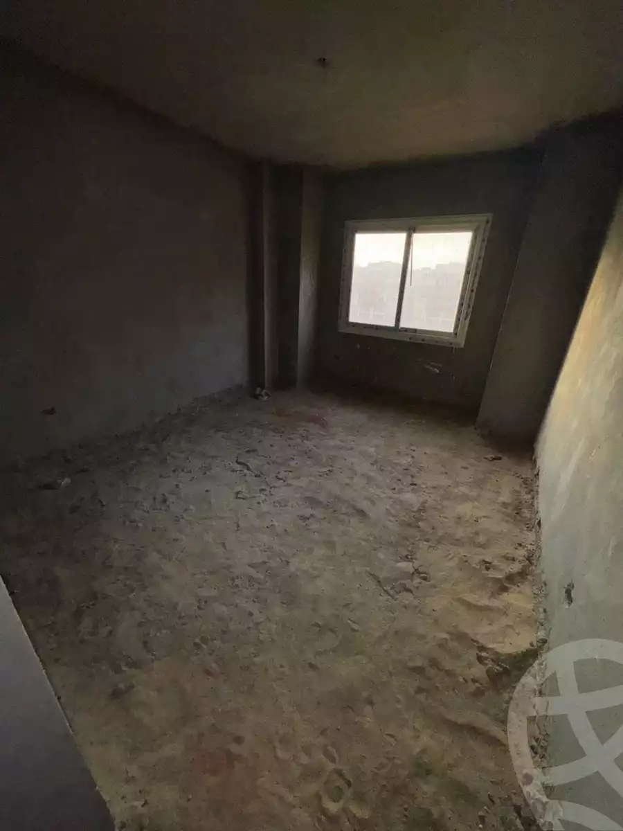 https://aqarmap.com.eg/en/listing/5906307-for-sale-cairo-new-cairo-compounds-silver-palm