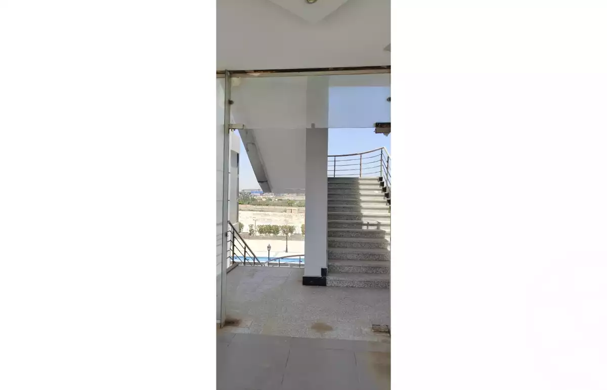 https://aqarmap.com.eg/ar/listing/5906974-for-rent-cairo-el-sheikh-zayed-city-alex-cairo-desert-road-smart-village-nwrth-syd-sfrykw-llstthmr-l-qry