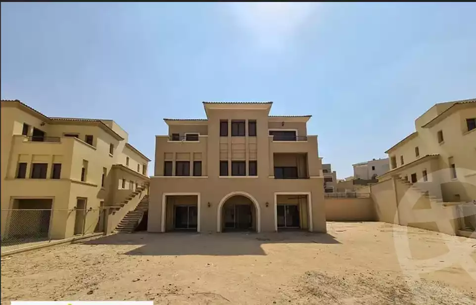 https://aqarmap.com.eg/en/listing/5907206-for-sale-cairo-mokattam-compounds-uptown-cairo
