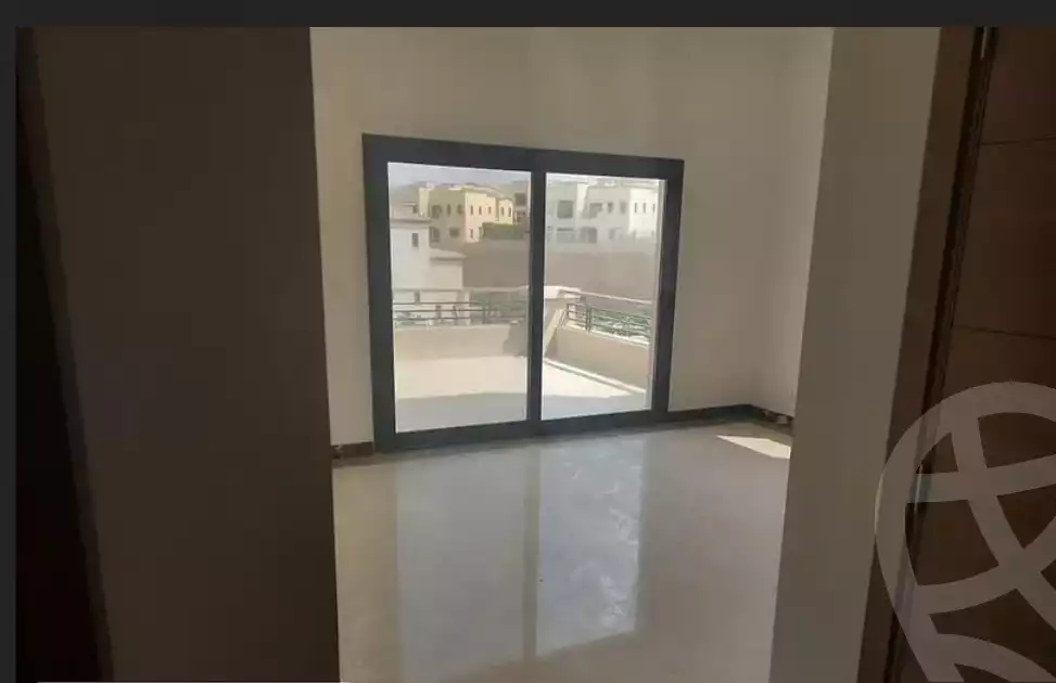 https://aqarmap.com.eg/ar/listing/5907384-for-sale-cairo-mokattam-compounds-uptown-cairo