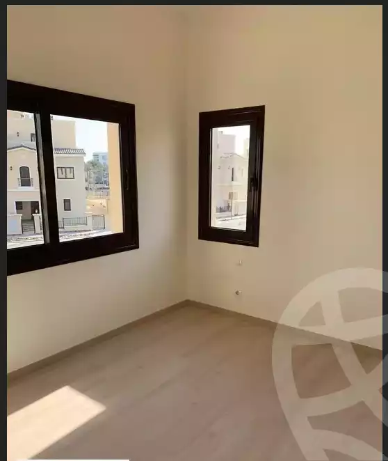 https://aqarmap.com.eg/en/listing/5907626-for-sale-cairo-mokattam-compounds-uptown-cairo