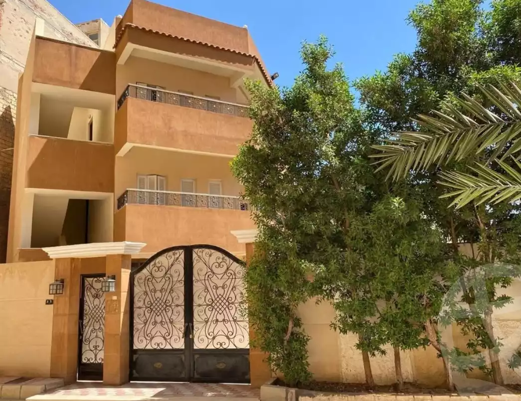 https://aqarmap.com.eg/en/listing/5908533-for-sale-alexandria-l-jmy-el-hanouvel