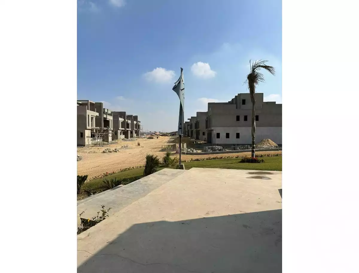 https://aqarmap.com.eg/en/listing/5908721-for-sale-cairo-el-sheikh-zayed-city-lshykh-zyd-ljdyd-v-levels-compound-dunes
