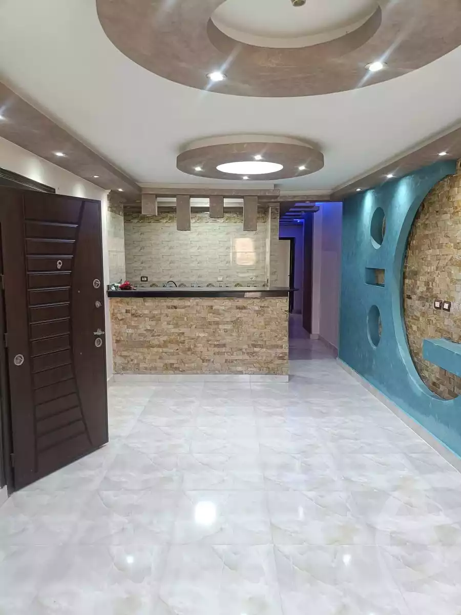 https://aqarmap.com.eg/ar/listing/5909216-for-rent-cairo-ain-shams-mnshy-lthryr