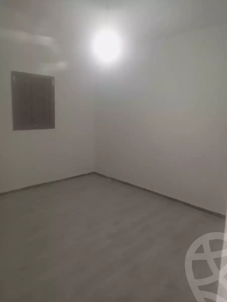 https://aqarmap.com.eg/ar/listing/5909296-for-sale-cairo-helwan-hadayek-helwan-el-khashab-canal