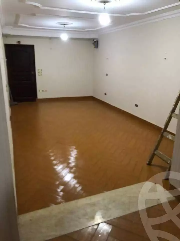https://aqarmap.com.eg/en/listing/5910980-for-sale-cairo-mokattam-lhdb-l-ly-el-naforah-square