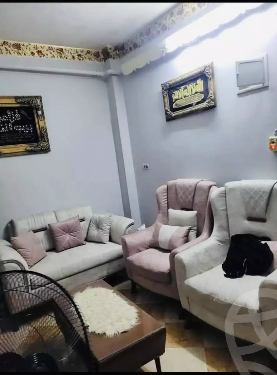 https://aqarmap.com.eg/en/listing/5912195-for-sale-cairo-faisal-kafr-tohormos-queen-nazli-st