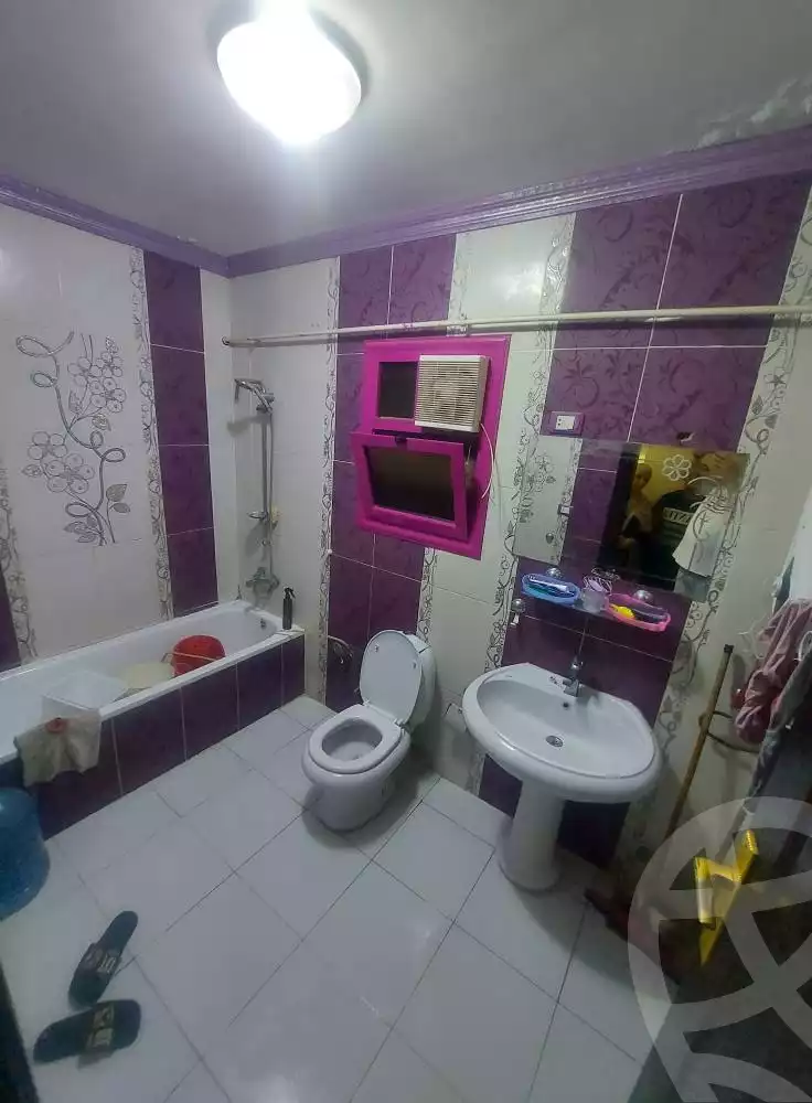 https://aqarmap.com.eg/en/listing/5912931-for-sale-cairo-helwan-helwan-el-sharkeya-gaafar-st