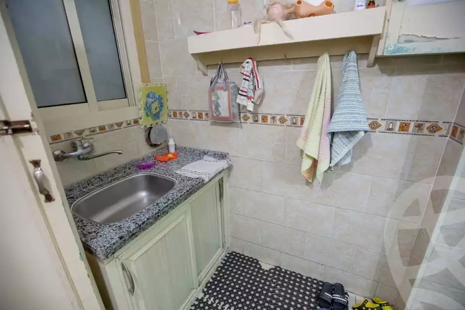 https://aqarmap.com.eg/ar/listing/5912943-for-sale-alexandria-zezenia