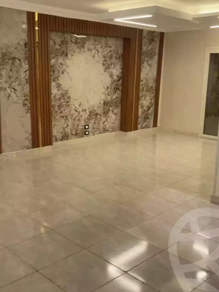 https://aqarmap.com.eg/ar/listing/5916275-for-sale-cairo-el-haram-shareaa-fatma-roshdy