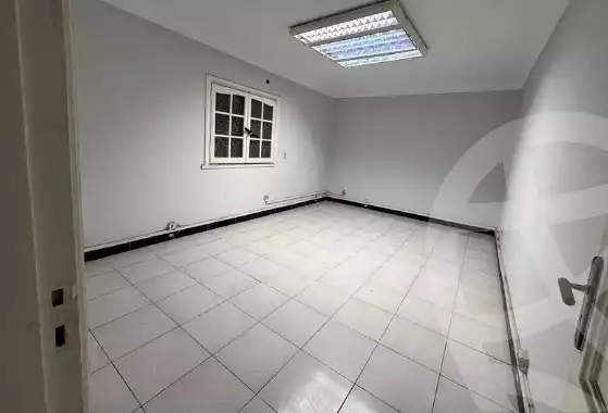 https://aqarmap.com.eg/en/listing/5916871-for-rent-alexandria-bolekly-wnjdt