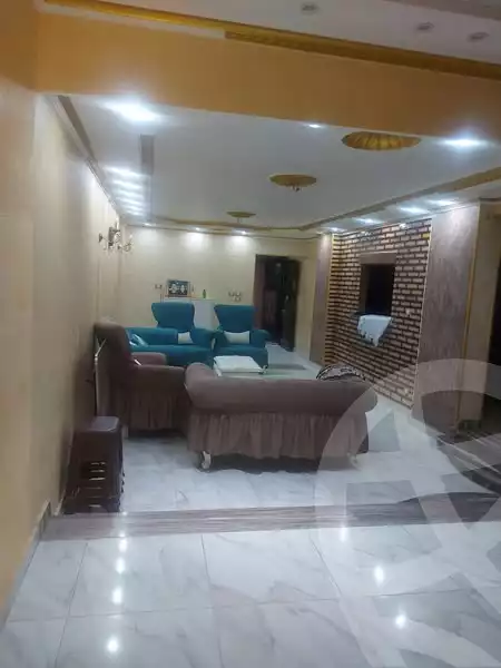 https://aqarmap.com.eg/en/listing/5917988-for-sale-cairo-helwan-helwan-el-sharkeya-gaafar-st