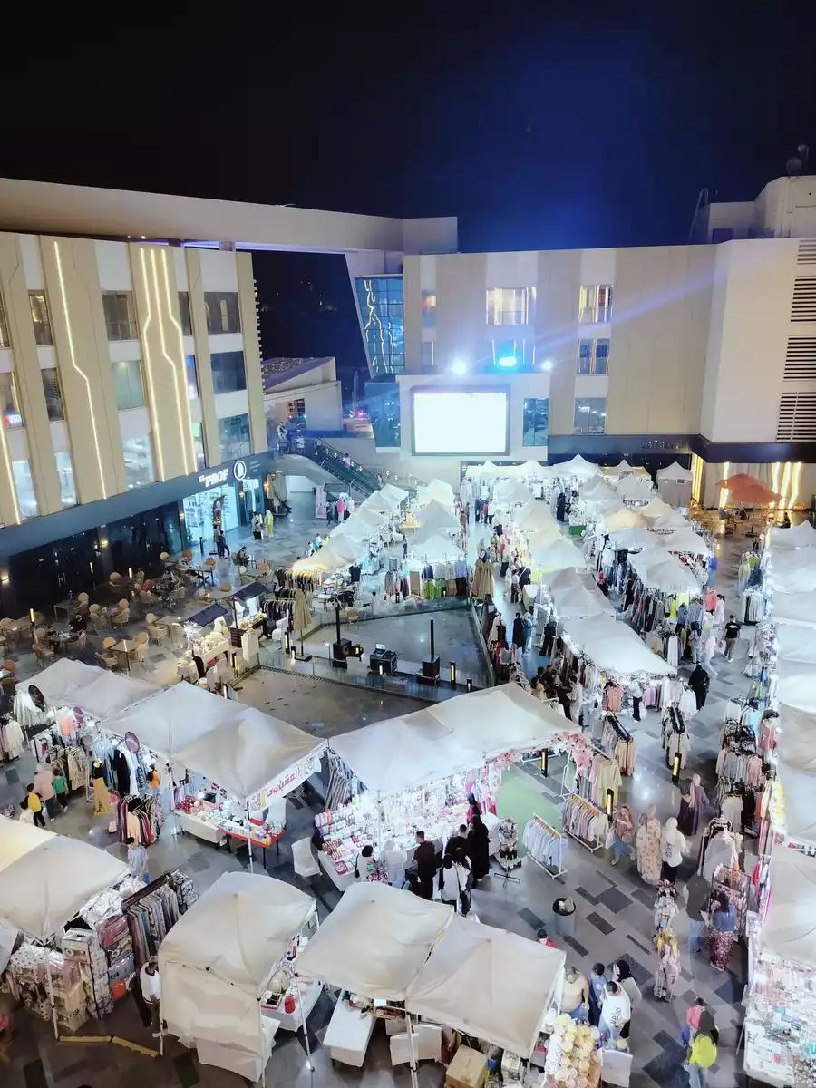 https://aqarmap.com.eg/en/listing/5918933-for-sale-cairo-al-oubour-el-hay-el-taseaa-abbas-el-akad-st
