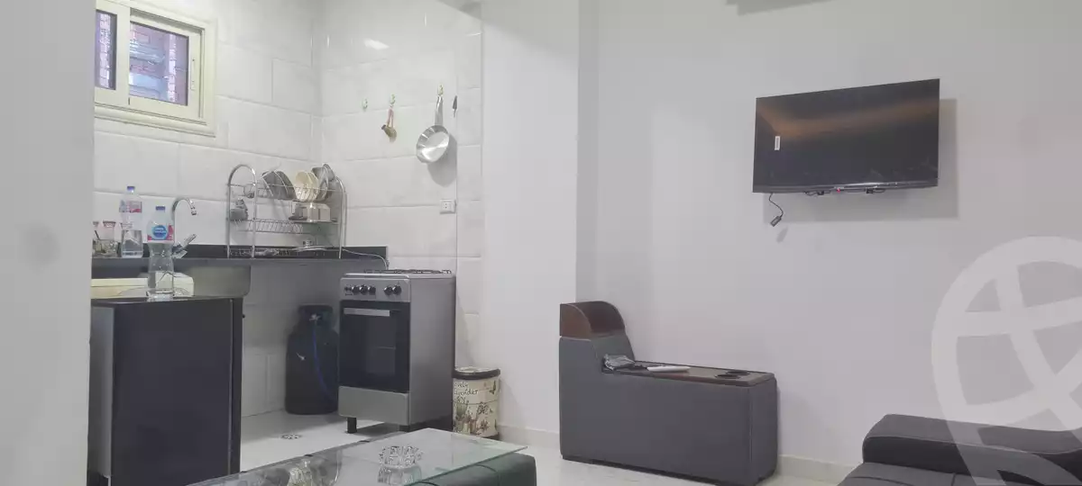 https://aqarmap.com.eg/en/listing/5918950-for-rent-red-sea-hy-lkwthr