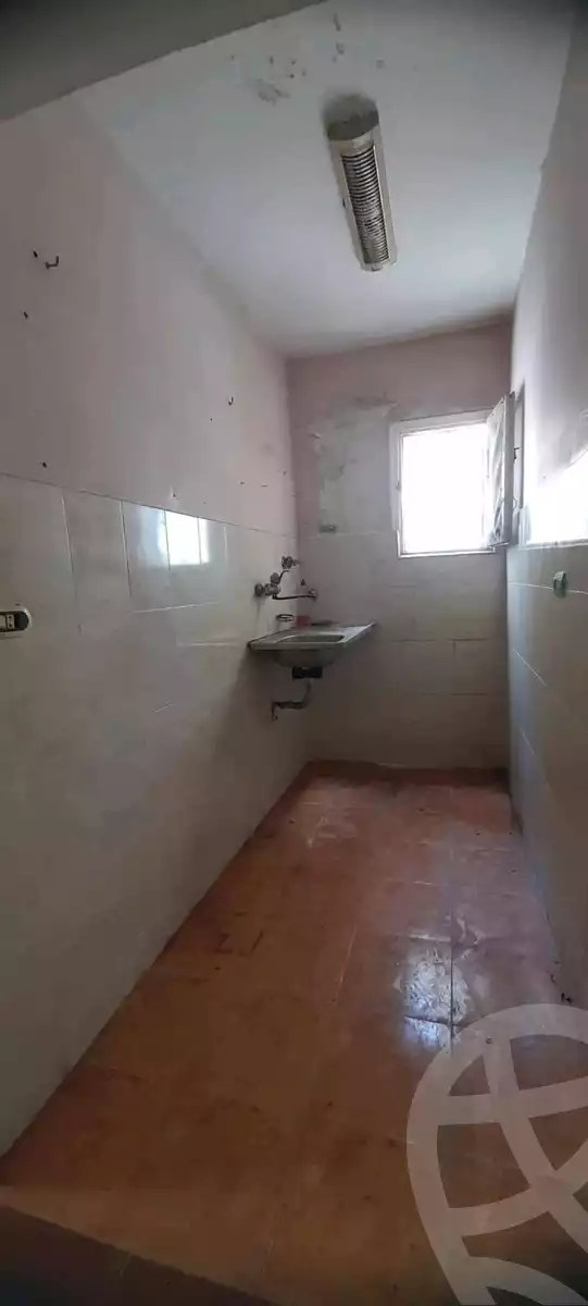 https://aqarmap.com.eg/ar/listing/5919787-for-sale-alexandria-l-jmy-lbytsh-zayed-st