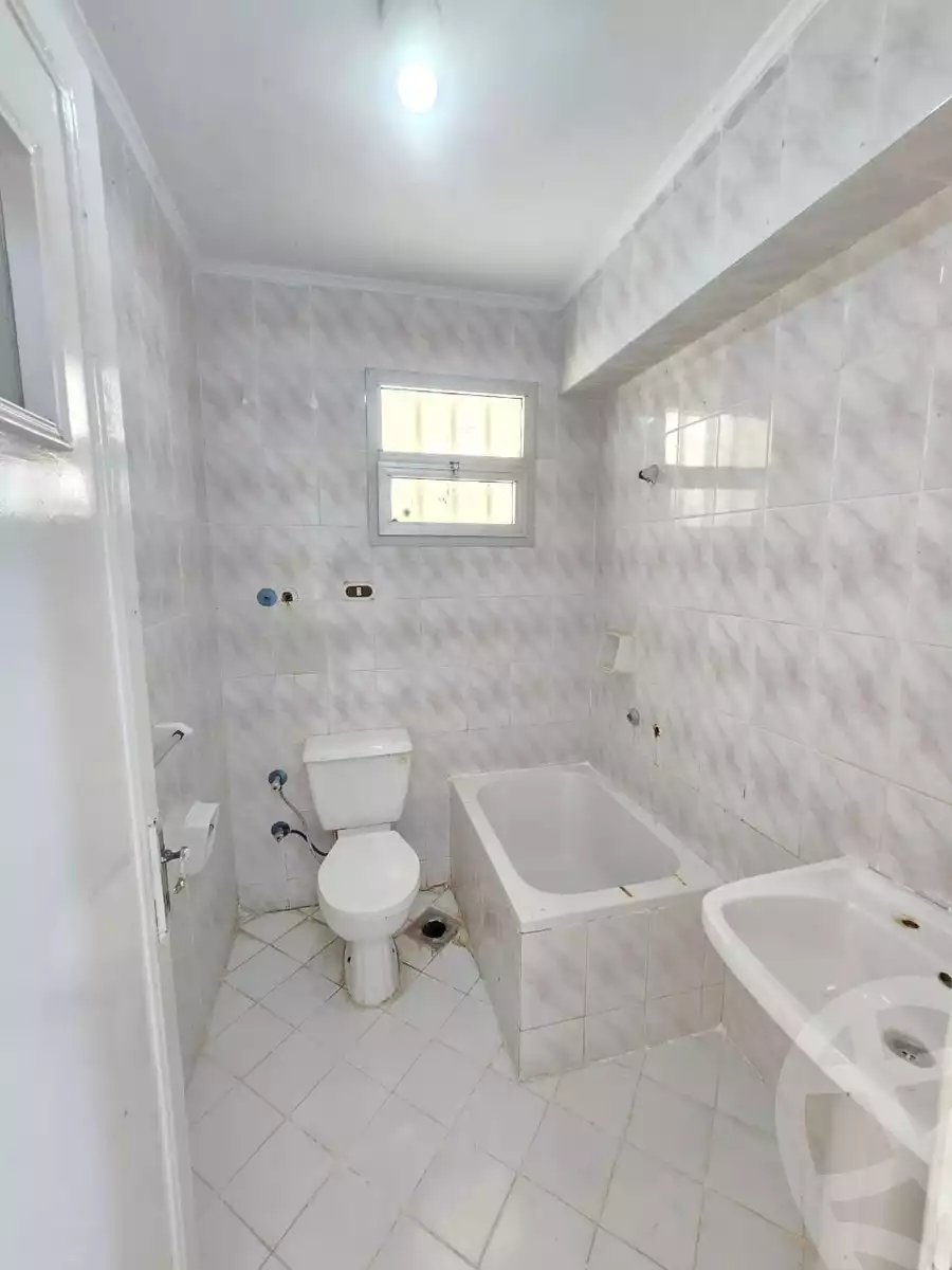 https://aqarmap.com.eg/ar/listing/5919979-for-sale-alexandria-l-jmy-shataa-el-nakheel-street-63
