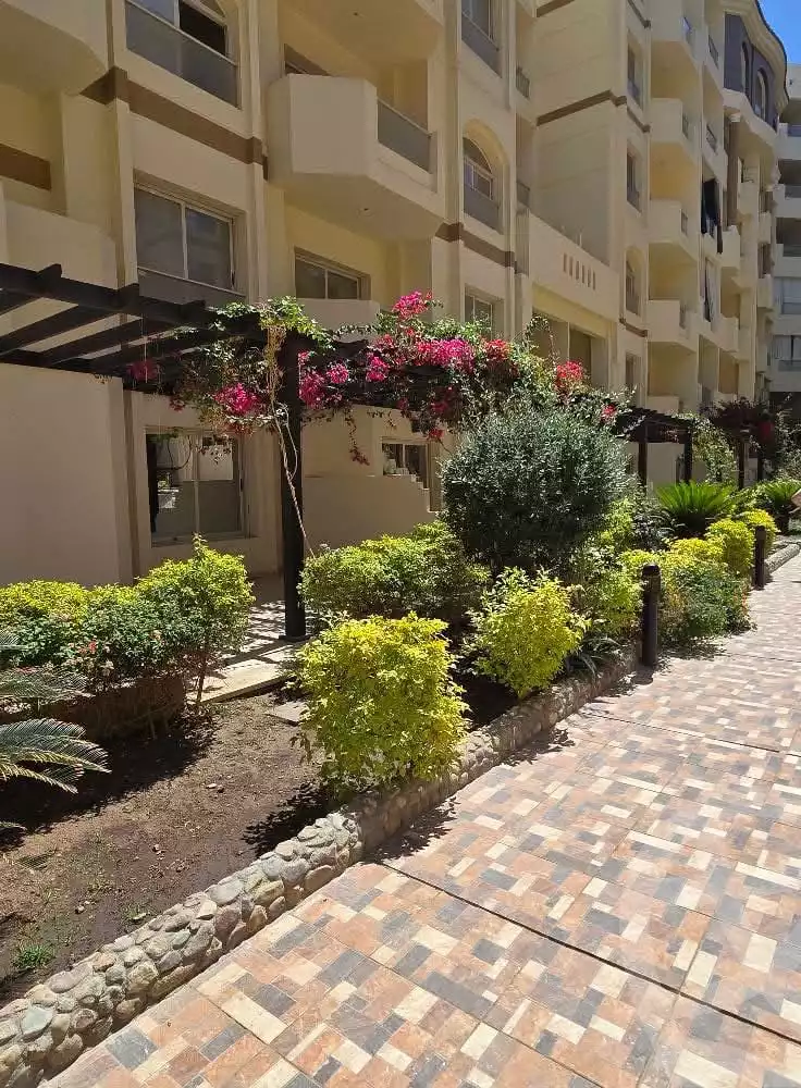 https://aqarmap.com.eg/ar/listing/5920240-for-sale-red-sea-hurghada-resorts-florenza-khamsin-eitc