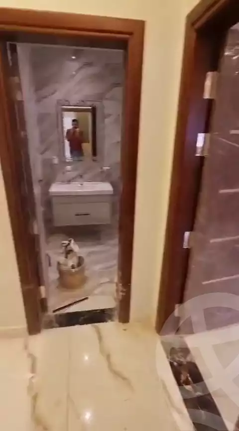 https://aqarmap.com.eg/en/listing/5920419-for-sale-cairo-el-mohandesen-shareaa-shehab