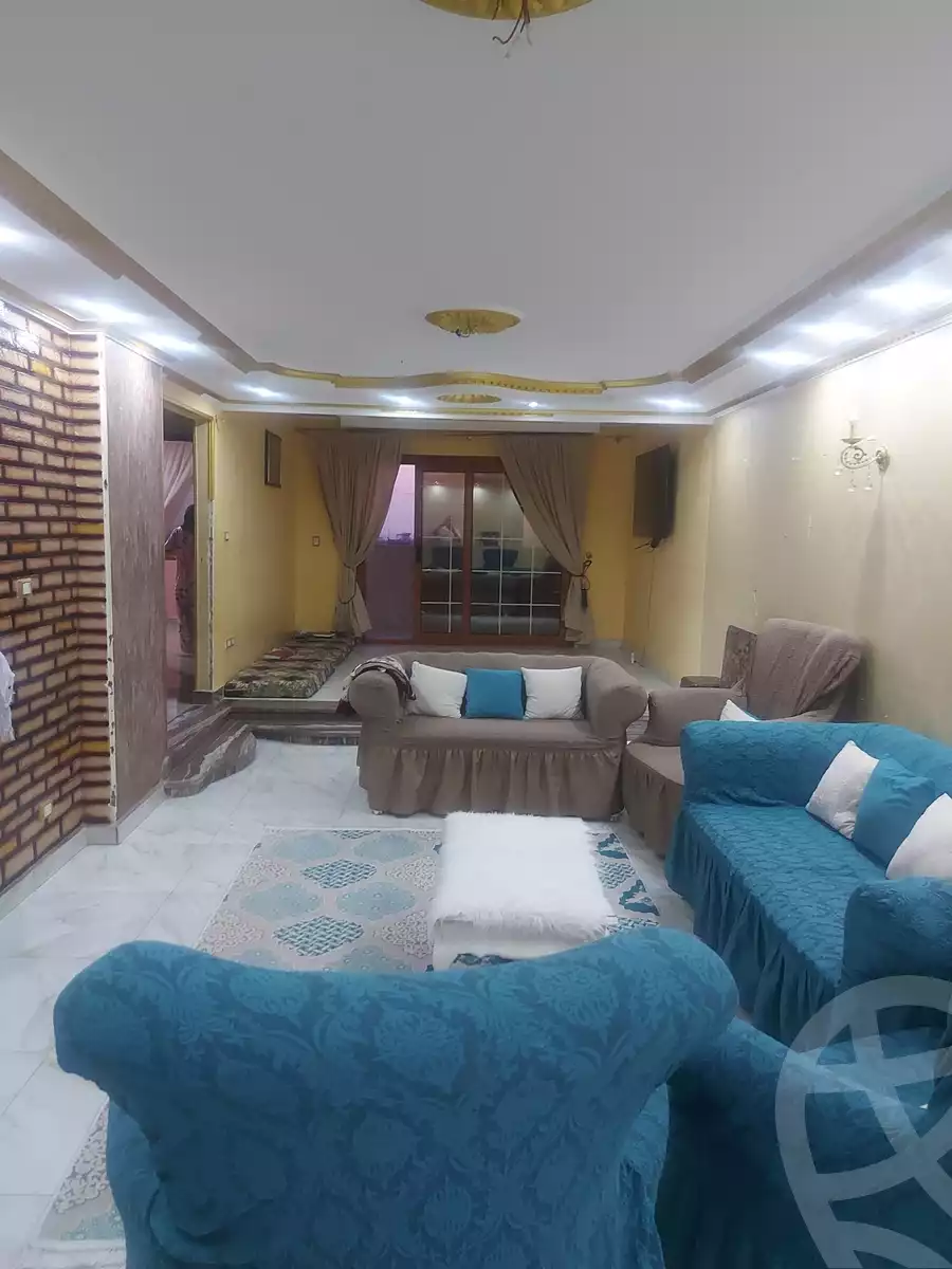 https://aqarmap.com.eg/ar/listing/5920860-for-sale-cairo-helwan-helwan-el-sharkeya-gaafar-st