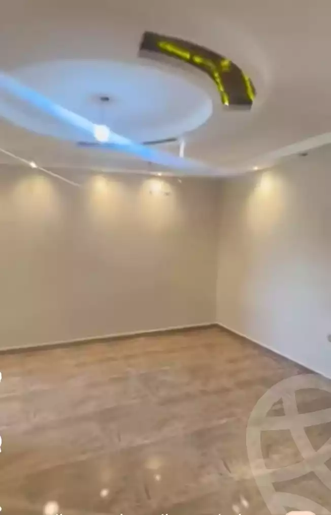 https://aqarmap.com.eg/en/listing/5921250-for-rent-alexandria-l-jmy-el-hanouvel