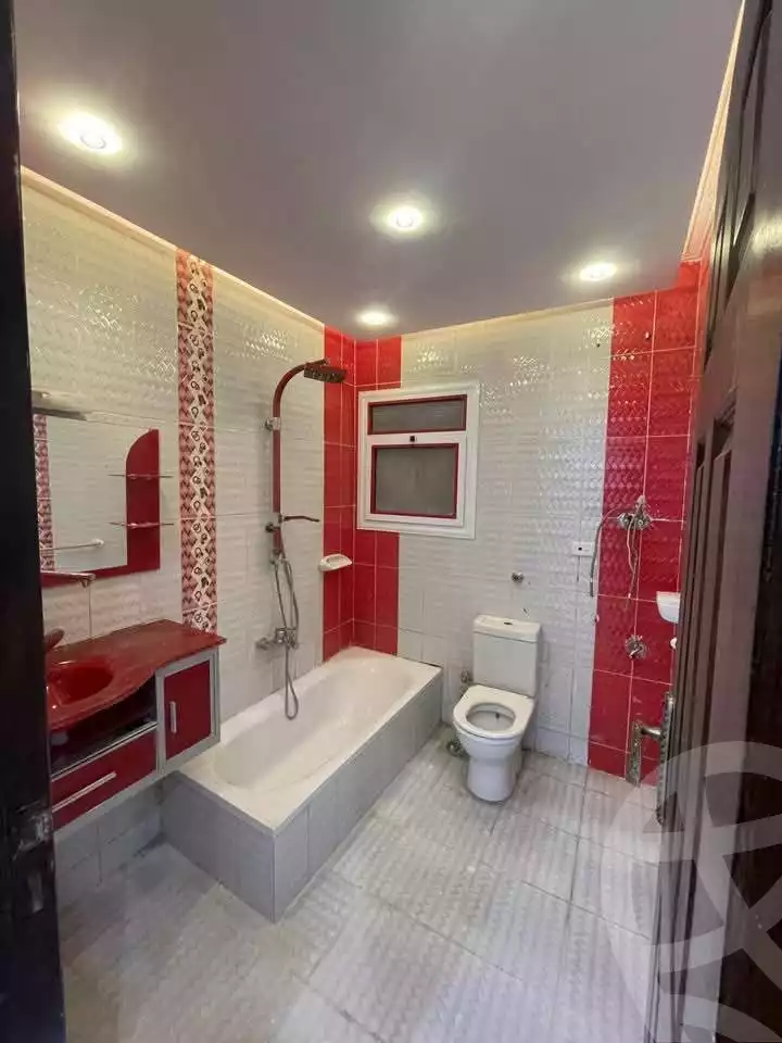 https://aqarmap.com.eg/ar/listing/5922225-for-sale-alexandria-l-jmy-lbytsh-el-reyad-st