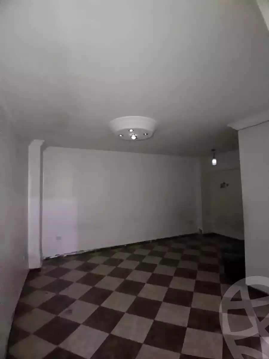 https://aqarmap.com.eg/ar/listing/5922393-for-sale-cairo-helwan-el-ezba-el-qebliah-ragheb-st