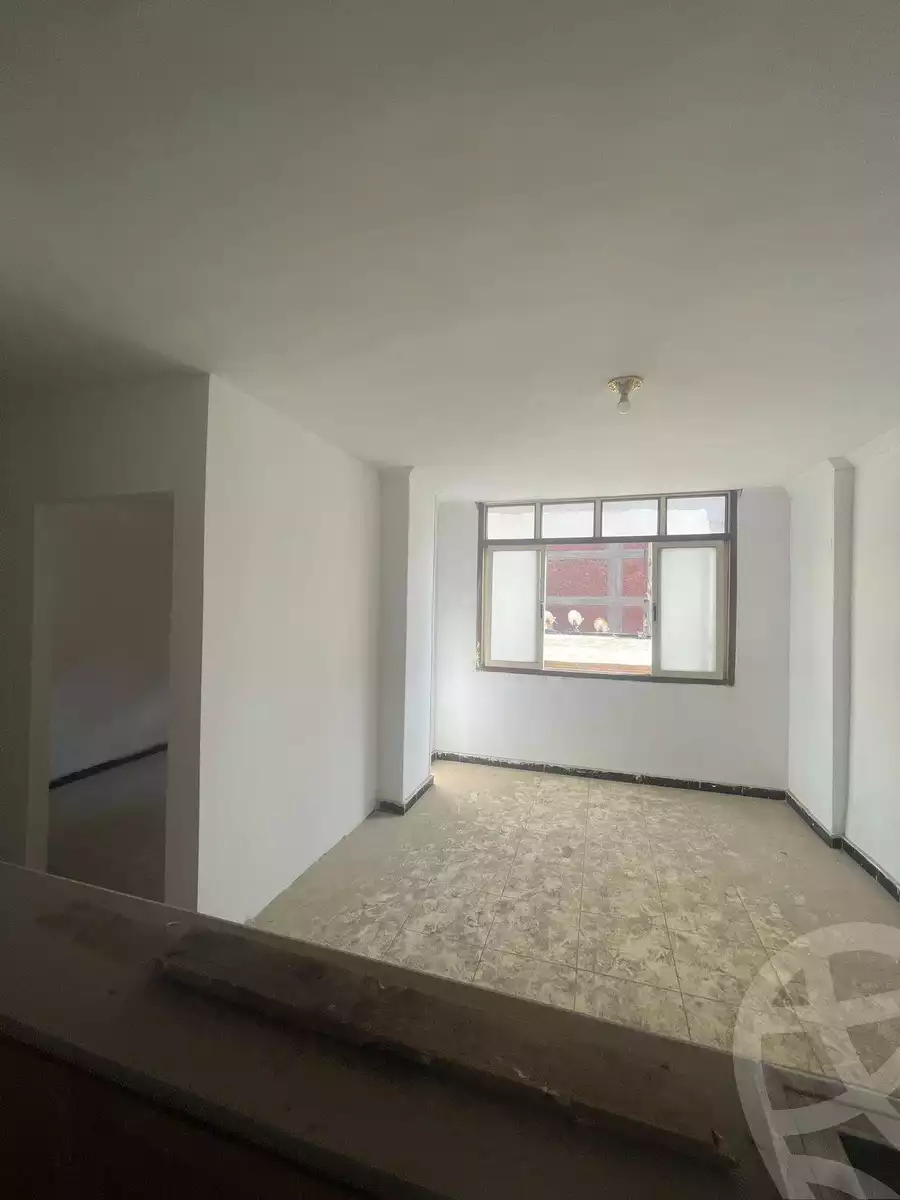 https://aqarmap.com.eg/ar/listing/5923510-for-sale-alexandria-l-jmy-lbytsh-el-saleheen-mosque-st