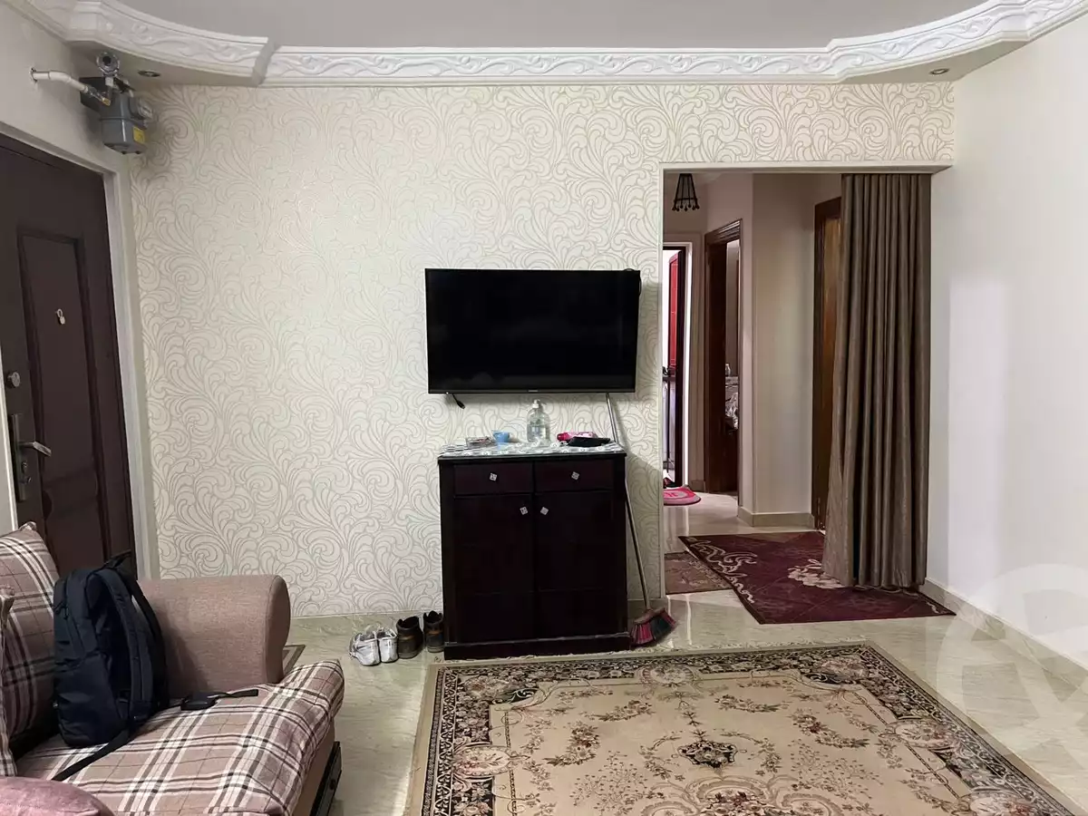 https://aqarmap.com.eg/ar/listing/5923893-for-sale-cairo-6th-of-october-el-ahyaa-neighborhood-3rd-street-40