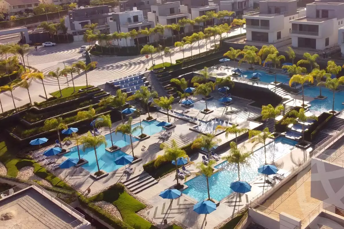 https://aqarmap.com.eg/en/listing/5925431-for-sale-cairo-el-sheikh-zayed-city-compounds-el-patio-zahraa