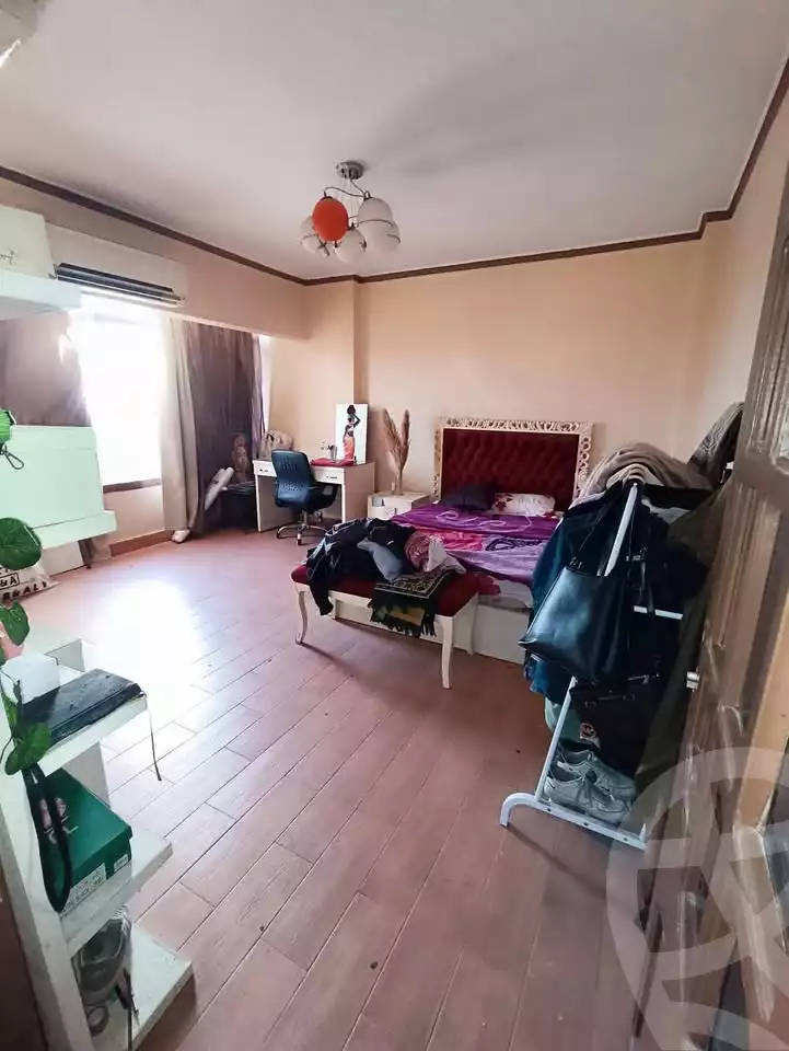https://aqarmap.com.eg/en/listing/5926112-for-sale-cairo-mokattam-lhdb-l-ly-el-naforah-square