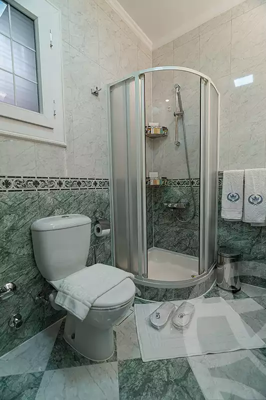 https://aqarmap.com.eg/en/listing/5925722-for-rent-cairo-el-maadi-degla-mydn-djl