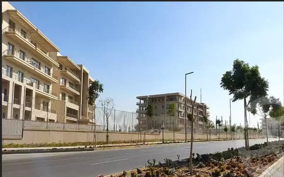 https://aqarmap.com.eg/en/listing/5927387-for-sale-cairo-mokattam-compounds-uptown-cairo