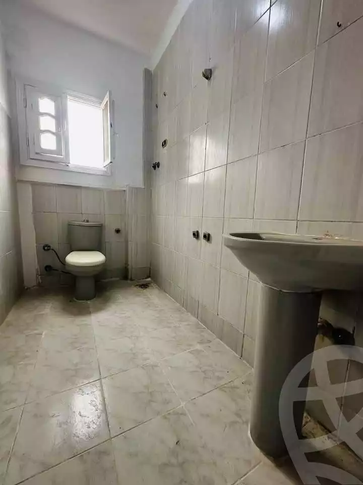 https://aqarmap.com.eg/ar/listing/5927441-for-sale-alexandria-l-jmy-shataa-el-nakheel