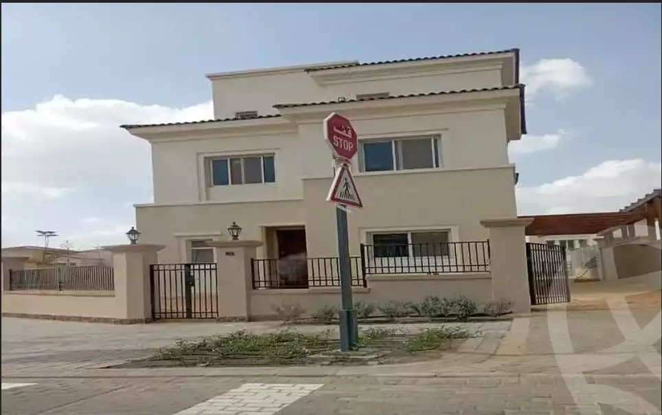 https://aqarmap.com.eg/ar/listing/5928762-for-sale-cairo-mokattam-compounds-uptown-cairo