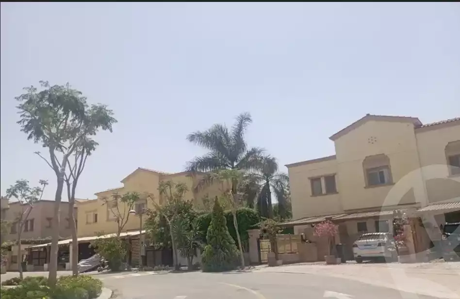 https://aqarmap.com.eg/en/listing/5928766-for-sale-cairo-mokattam-compounds-uptown-cairo