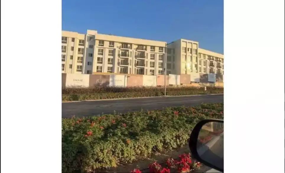 https://aqarmap.com.eg/en/listing/5928779-for-rent-cairo-mokattam-compounds-uptown-cairo