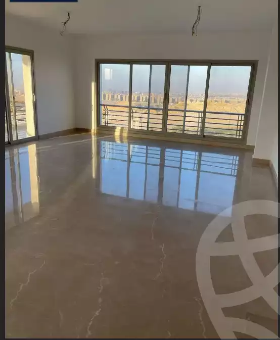 https://aqarmap.com.eg/ar/listing/5928861-for-sale-cairo-mokattam-compounds-uptown-cairo