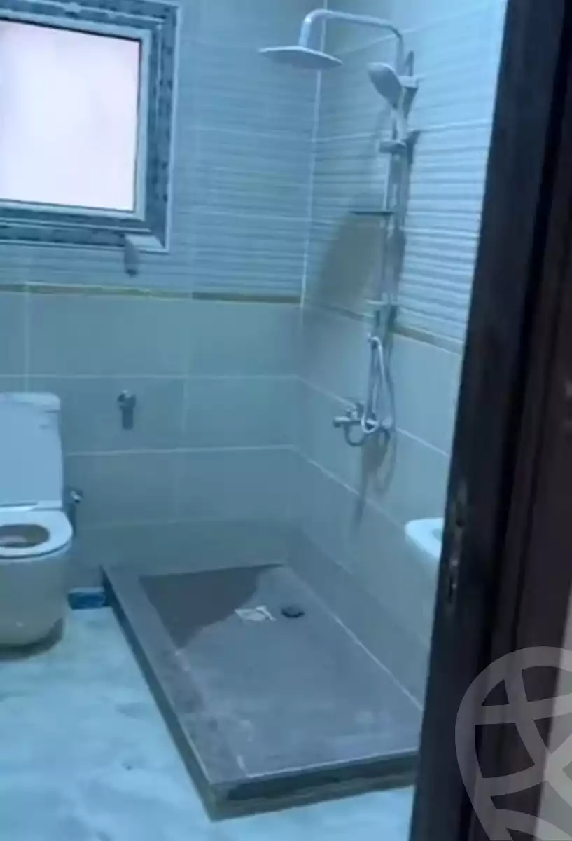 https://aqarmap.com.eg/ar/listing/5929752-for-rent-cairo-mokattam-lhdb-l-ly-shr-krym-bnwn