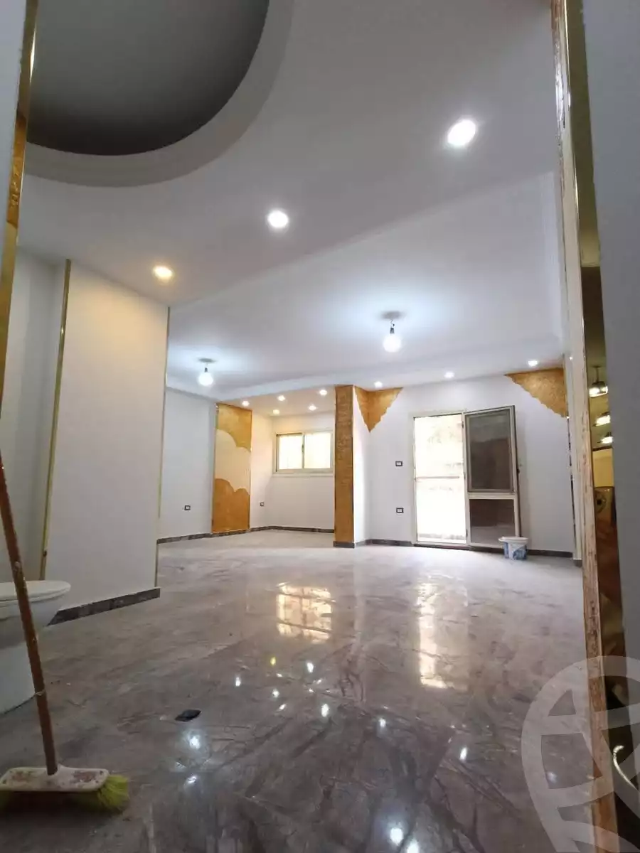 https://aqarmap.com.eg/en/listing/5929776-for-sale-cairo-helwan-helwan-el-sharkeya-ryad-pasha-st